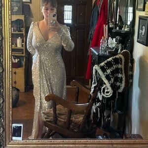 Long sleeve v neck thigh slit nude sequined dress for party’s, weddings, dates